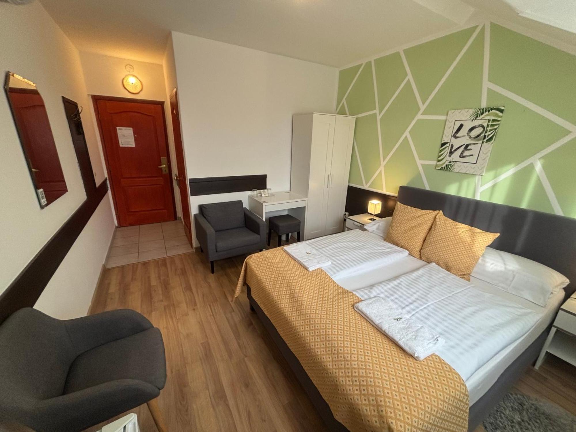 Hotel Gloria Budapest City Center — Photos 1