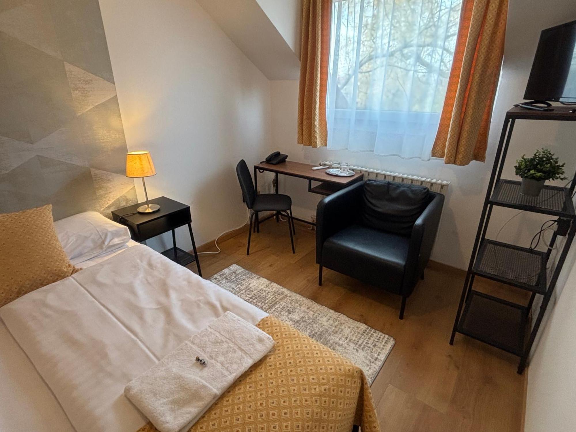 Hotel Gloria Budapest City Center — Photos 3